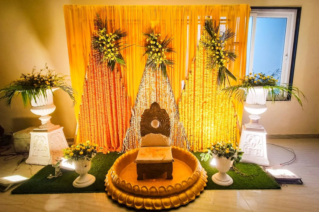 Vibrant Haldi decoration representing top Haldi decoration in Gorakhpur.